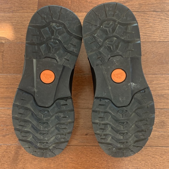 Nortiv8 Chelsea Boots - Picture 7 of 7